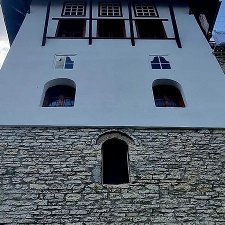 Cosena * Gjirokastër